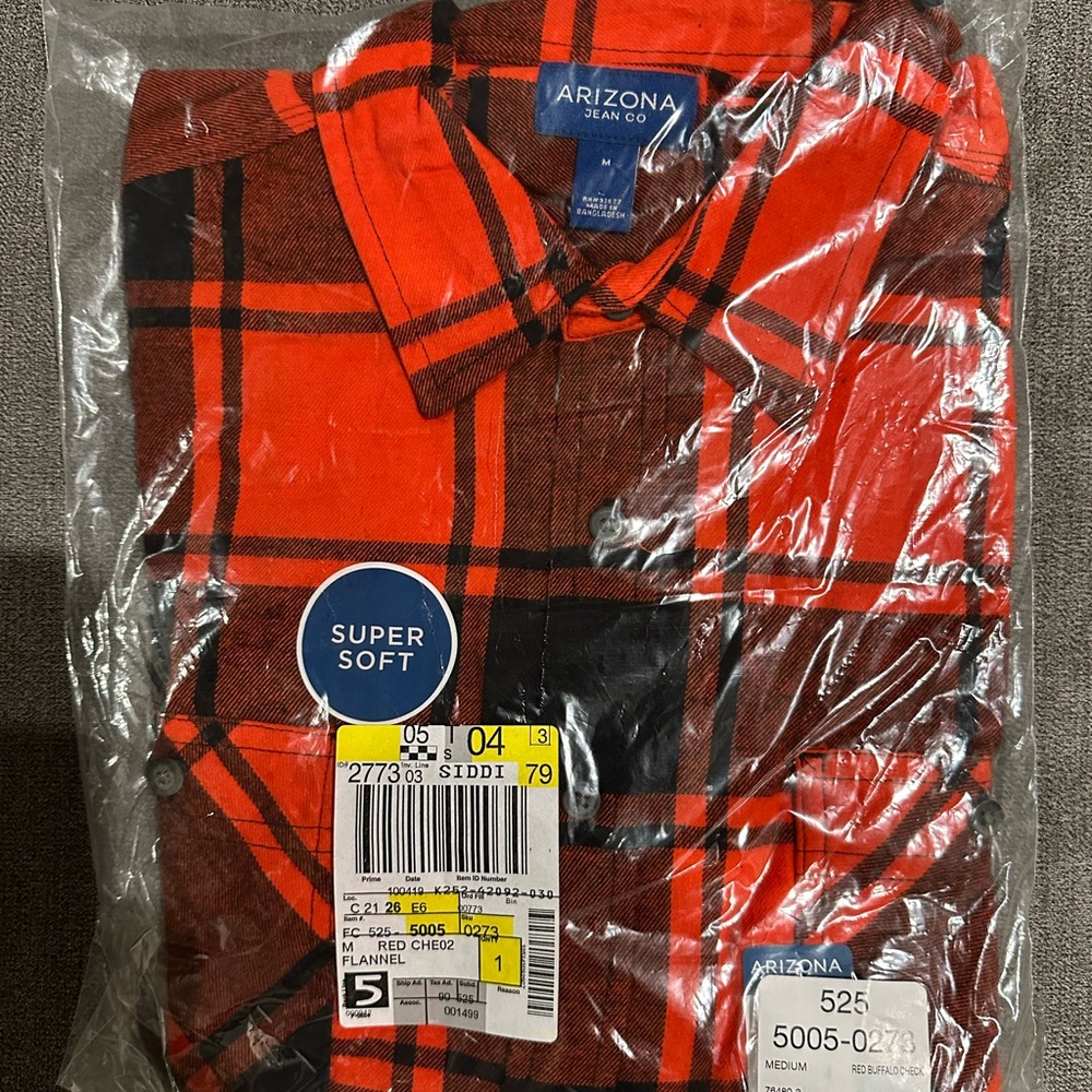 Arizona Jean Company Men's Red and Black Plaid Shirt